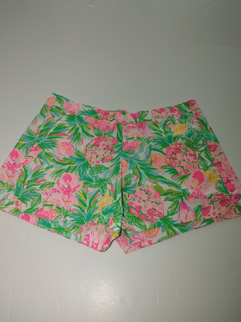 LILLY PULITZER Woman's High Rise Shorts Size S NWOT